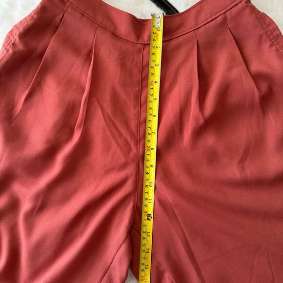Abercrombie & Fitch Pleated Long Line Shorts - Tomato Red - Picture 7 of 9